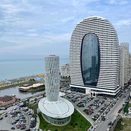 Cozy City Apartments In Orbi Batumi Kültér fotó